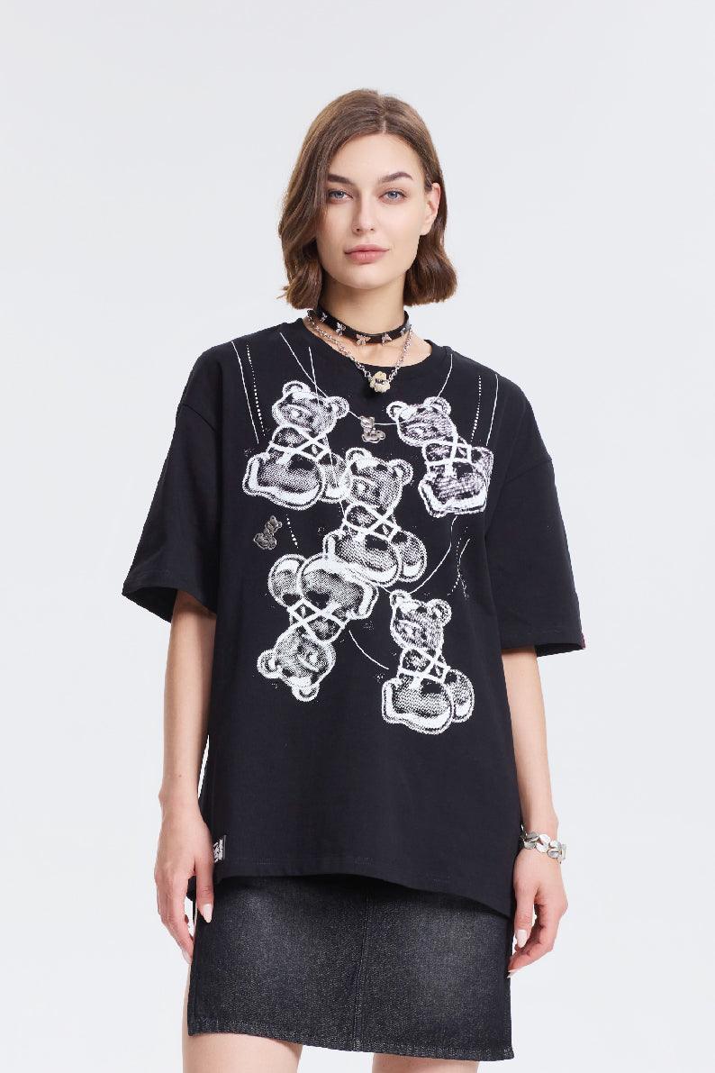 Saucy Bear Necklace T-Shirt